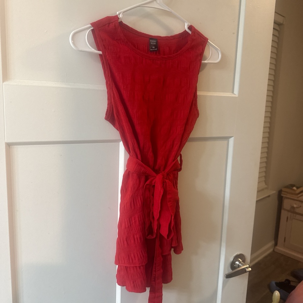 SHEIN Red Sleeveless Blouse with Tie Waist